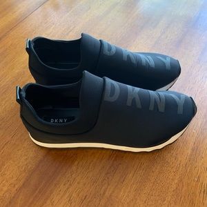 Women’s DKNY slip on shoe